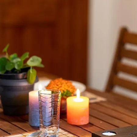 Apartment The Foxes - Modern 1bd In The Forest