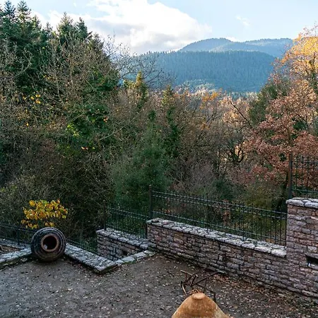 The Foxes - Modern 1bd In The Forest Apartman *